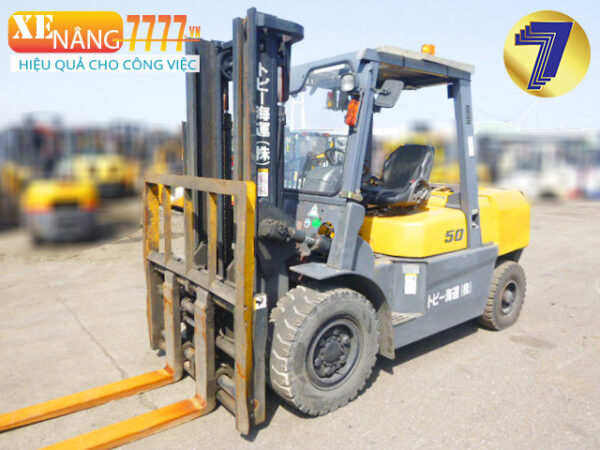 Xe nâng dầu TCM FD50T2