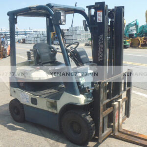 Xe nâng điện ngồi lái TOYOTA 7FB15