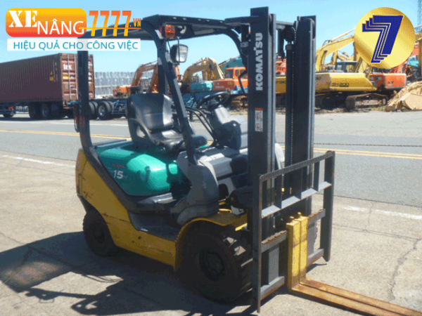 Xe nâng xăng KOMATSU FG15T-20