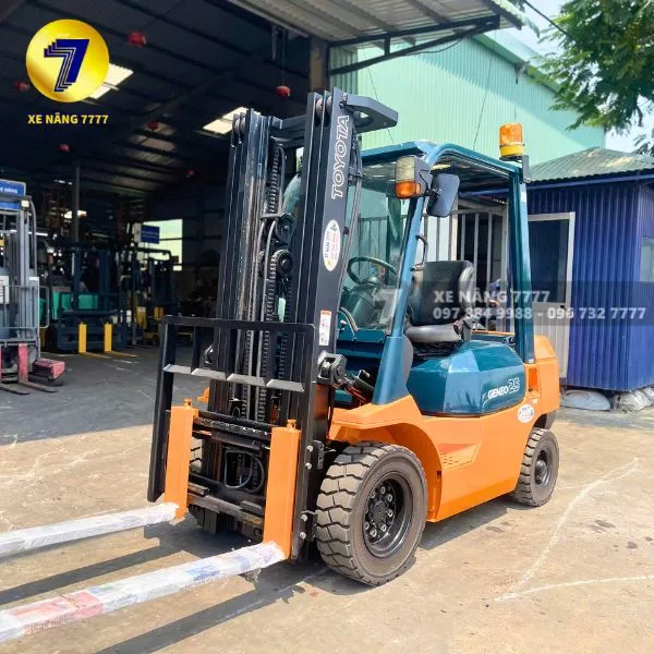 Xe Nâng Dầu 2,5 Tấn - TOYOTA 7FD25
