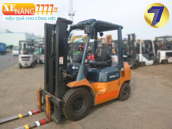 Xe nâng dầu TOYOTA 02-7FD25