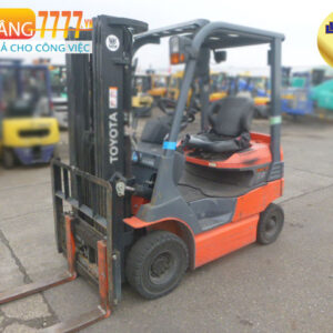 Xe nâng điện ngồi lái Toyota 7FB15