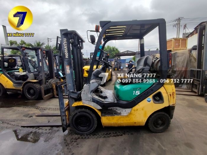 Xe nâng xăng gas KOMATSU FG15T-20
