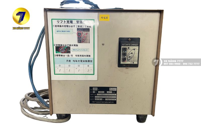 Bộ sạc xe nâng điện