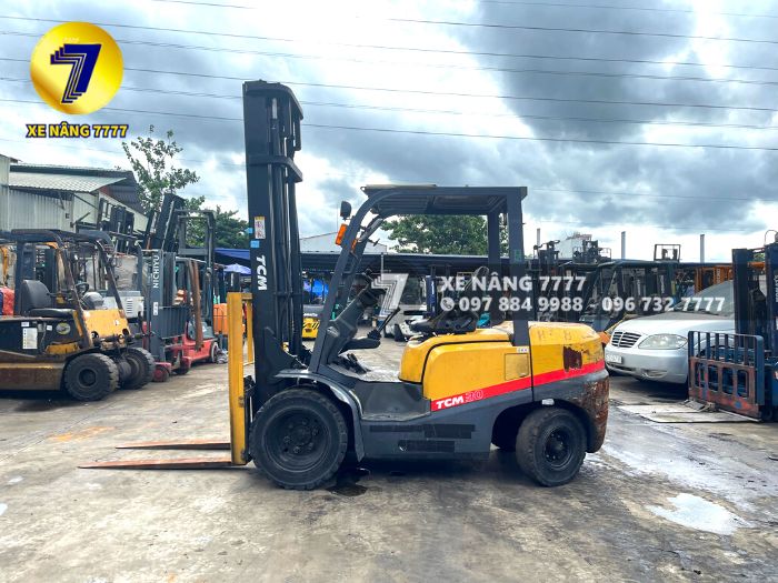 Xe Nâng Dầu TCM FD30C3