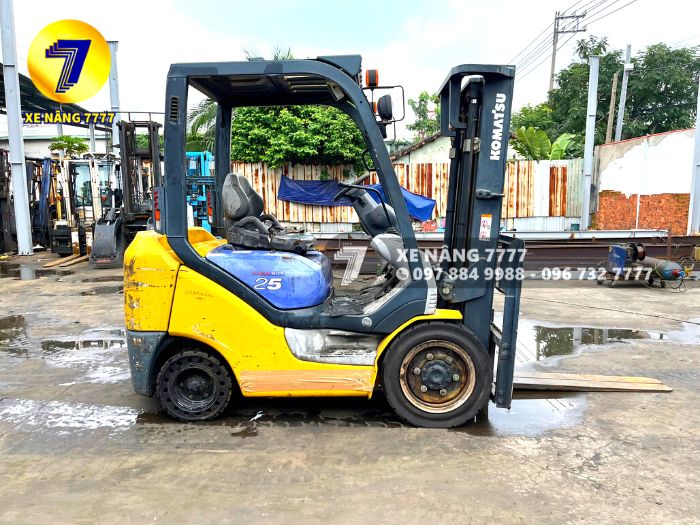 Xe Nâng Xăng KOMATSU FG25NT-15