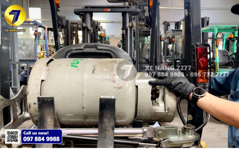 Thay đổi bình gas mới