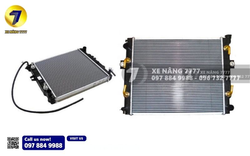 Két nước là bộ phận chứa nước làm mát cho xe nâng