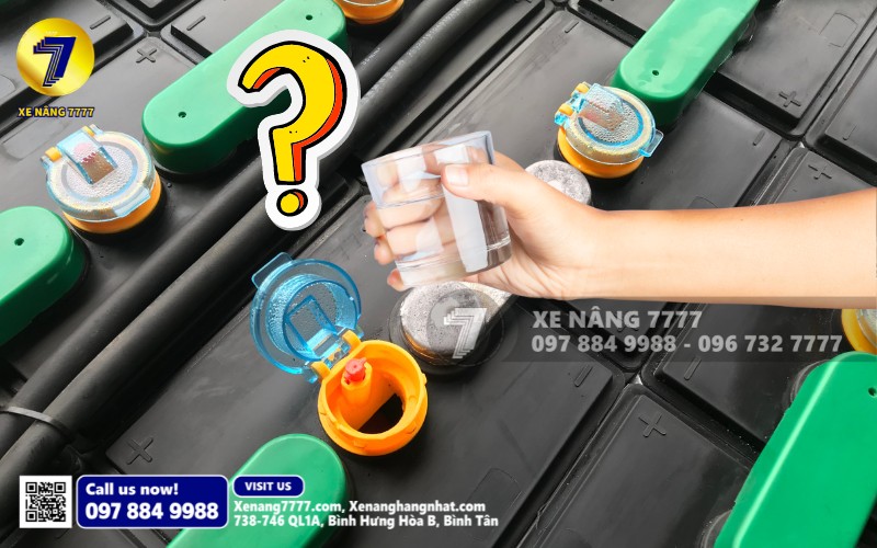 Dùng nước thường để thay thế nước cất được không?
