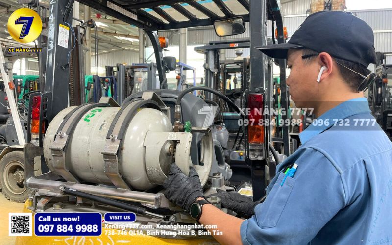Xe nâng gas có thời gian tiếp nhiên liệu nhanh chóng