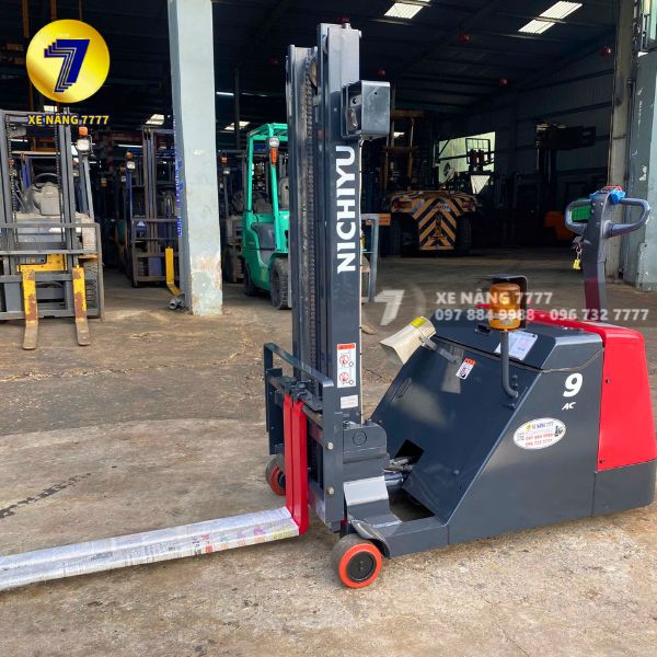 Xe nâng bán tự động 900 kg NICHIYU FBD9-70-250T - Xe nâng 7777