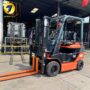 Xe nâng điện ngồi lái 1.5 tấn TOYOTA 8FBH15