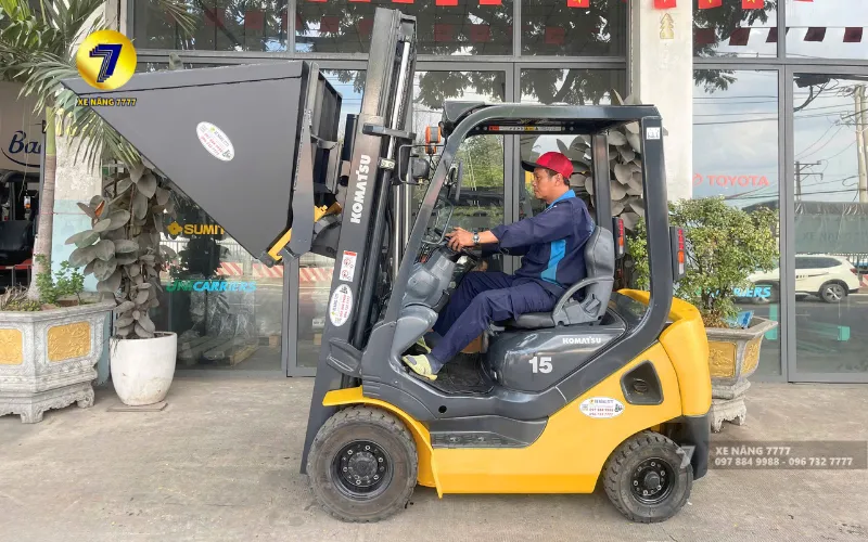 Xe nâng Nhật Bản