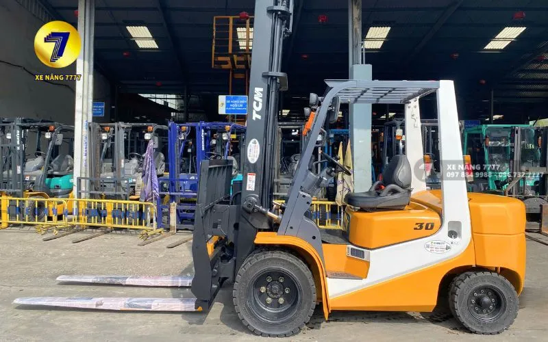 Xe Nâng Dầu 3 Tấn TCM FD30T6: Lựa Chọn Hoàn Hảo Cho Mọi Kho Hàng