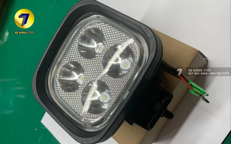 Đèn Pha 4 Bóng Led