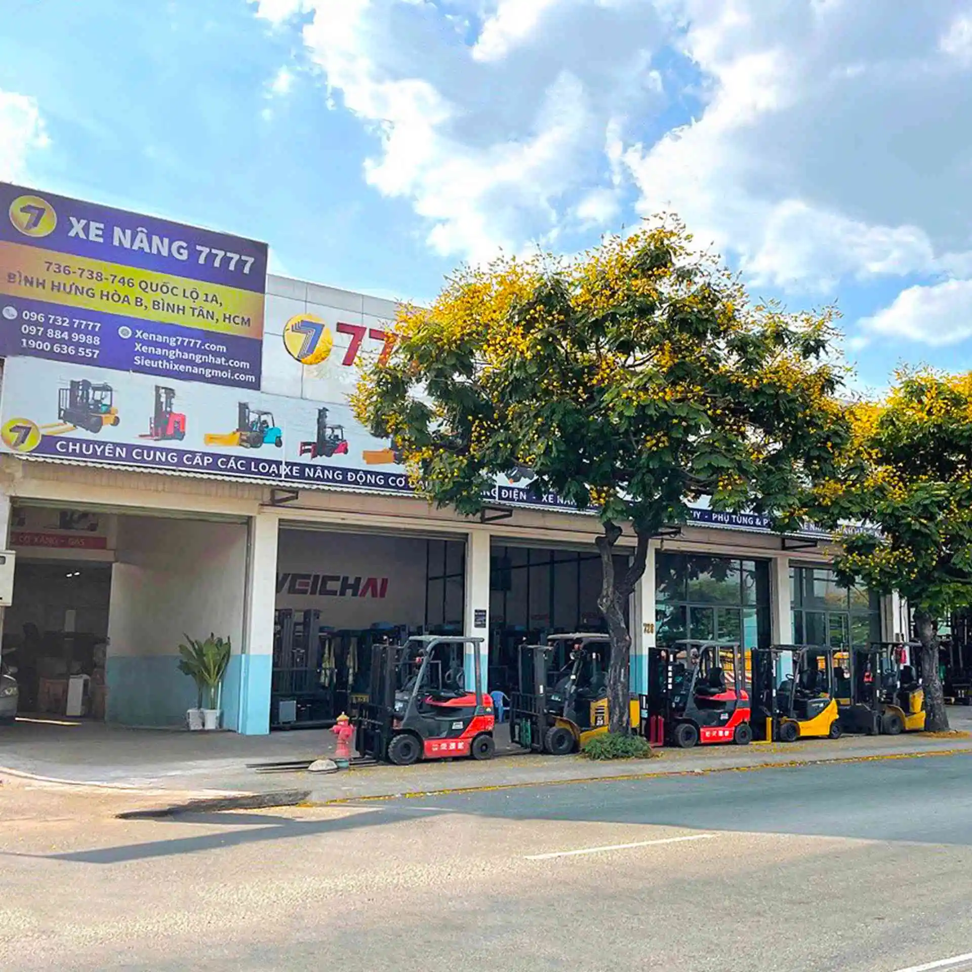 xe nâng 7777 hình ảnh thực tế 1