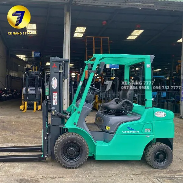 Xe Nâng Dầu 2.5 Tấn MITSUBISHI FDE25T