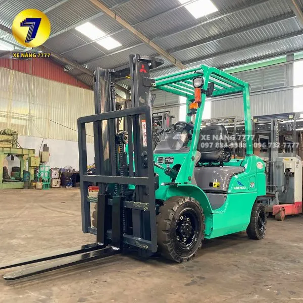 Xe Nâng Dầu 2 Tấn MITSUBISHI FDE20T