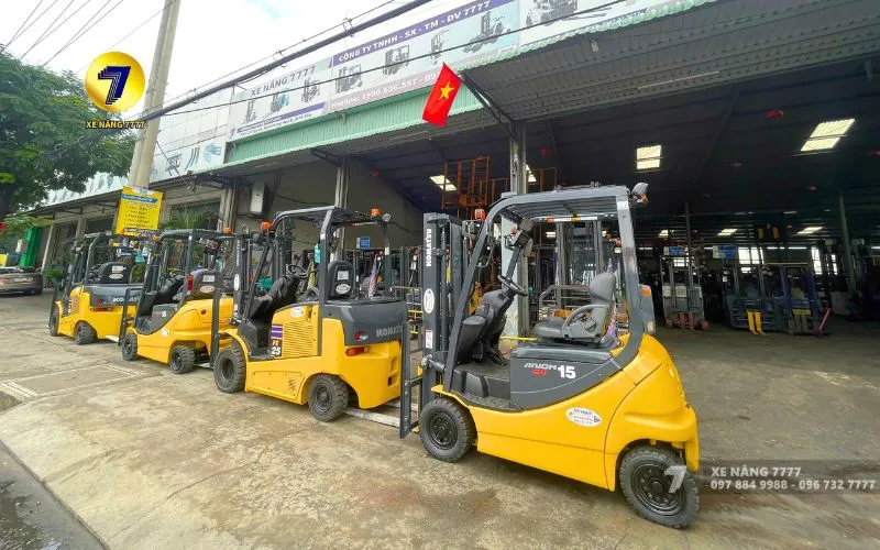 Mua xe nâng điện ngồi, liên hệ ngay Xe Nâng 7777