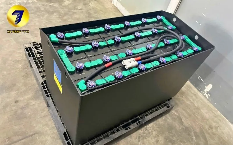 Bình Điện Xe Nâng Axit Chì LIFTTOP 470Ah-48V