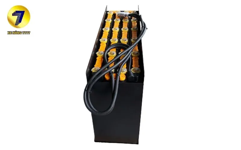 Bình Điện Xe Nâng Axit Chì ROCKET 201Ah-48V