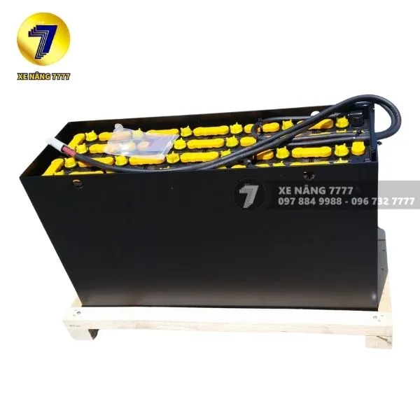 Bình Điện Xe Nâng Axit Chì ROCKET 280Ah-48V
