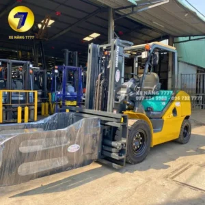 Xe Nâng Dầu 3.5 Tấn KOMATSU FD35T-10