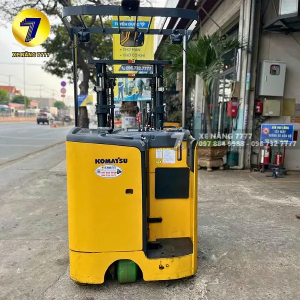 Xe Nâng Điện Đứng 1 Tấn KOMATSU FB10RL-15