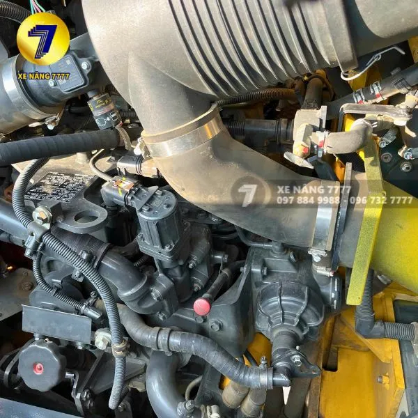 Xe Nâng Dầu 3.5 Tấn KOMATSU FH35-2