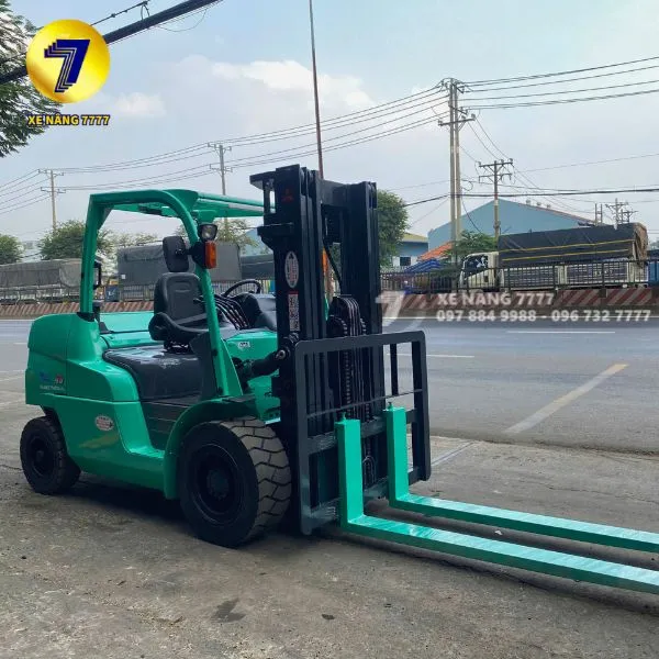Xe Nâng Dầu 4 Tấn MITSUBISHI FDE40NT