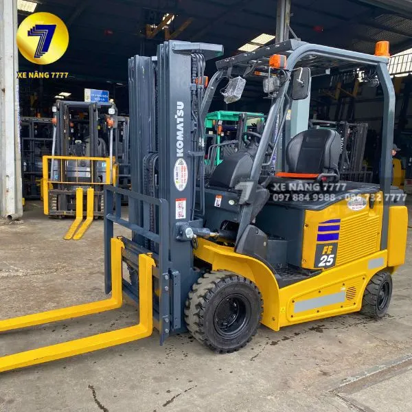 Xe Nâng Điện Ngồi Lái 2.5 Tấn KOMATSU FE25-1