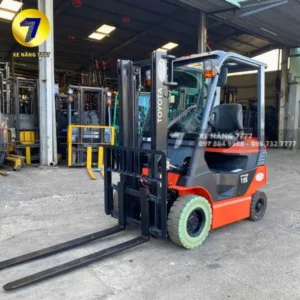 Xe Nâng Điện Ngồi Lái 1.5 Tấn TOYOTA 8FBH15