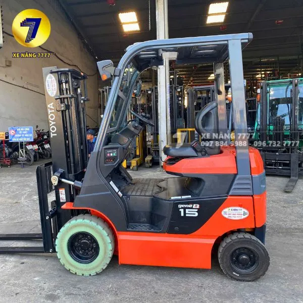 Xe Nâng Điện Ngồi Lái 1.5 Tấn TOYOTA 8FBH15