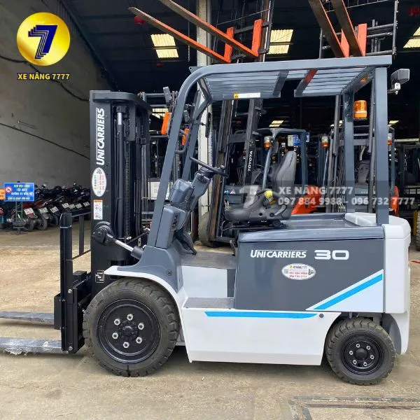 Xe Nâng Điện Ngồi Lái 3 Tấn UNICARRIERS FB30-8