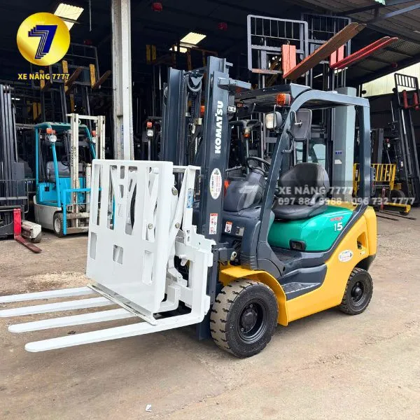 Xe Nâng Dầu 1.5 Tấn KOMATSU FD15LC-18