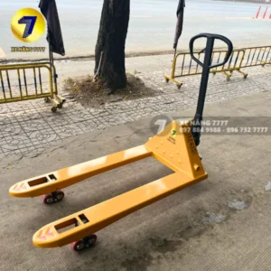 Xe Nâng Tay 2 Tấn YUDIO BFS200-685/1220